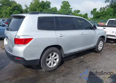 2012 Toyota Highlander Se V6 из США, поврежденный, VIN 5TDBK3EH6CS127663